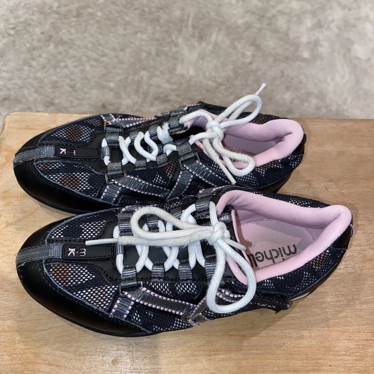 Kids Michelle K Sz 13.5 F20 Black Pink Ortholite Sneakers Good
