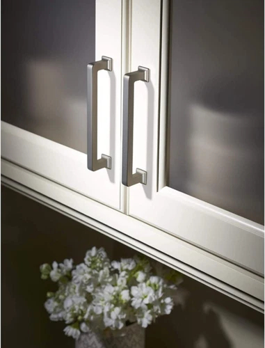 3 Top Knobs Cabinet Ascendra Pull 3 3/4” Center-Center Polished Chrome TK703PC - Picture 2 of 3