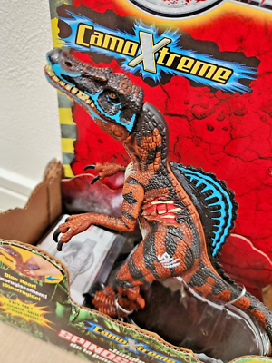 未開封　ジュラシックパークIII 3 スピノサウラス Camo Xtreme Hasbro Jurassic Park 3 III Jungle Spinosaurus Camo Xtreme NIB RARE