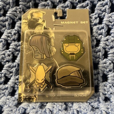 Halo 3 Mini Magnet Set Xbox 360 Bungie 4 Icon Badges NEW Sealed Alternate Pack