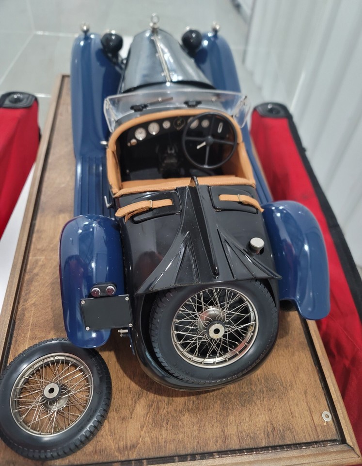 A Pocher, Alfa Romeo Spider Touring Gran Sport 1932, boxed 1:8 scale