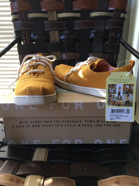toms sunflower shoes