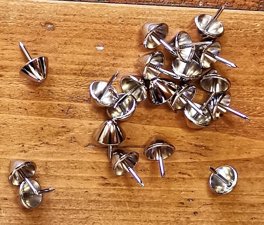 Abstandshalter Seitenabstandstift 5 mm (100x) Polsternägel Bienen Imker Rähmchen Abstandshalter Seitenabstandstift 5 mm (100x) Polsternägel Bienen Imker Rähmchen
