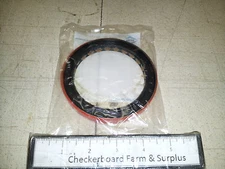 NOS Genuine Dana Spicer Plain Encased Oil Seal 113515 HEMTT 5th-Wheel MK48 Semi