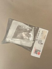 2 Blumenkastenhalter aus Kunststoff, neu und unbenutzt
