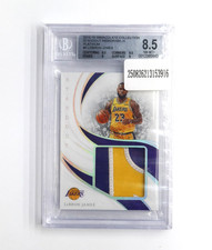 2018-19 NBA Panini Immaculate Collection LeBron James Lakers Jersey 8.5 NM-MT+