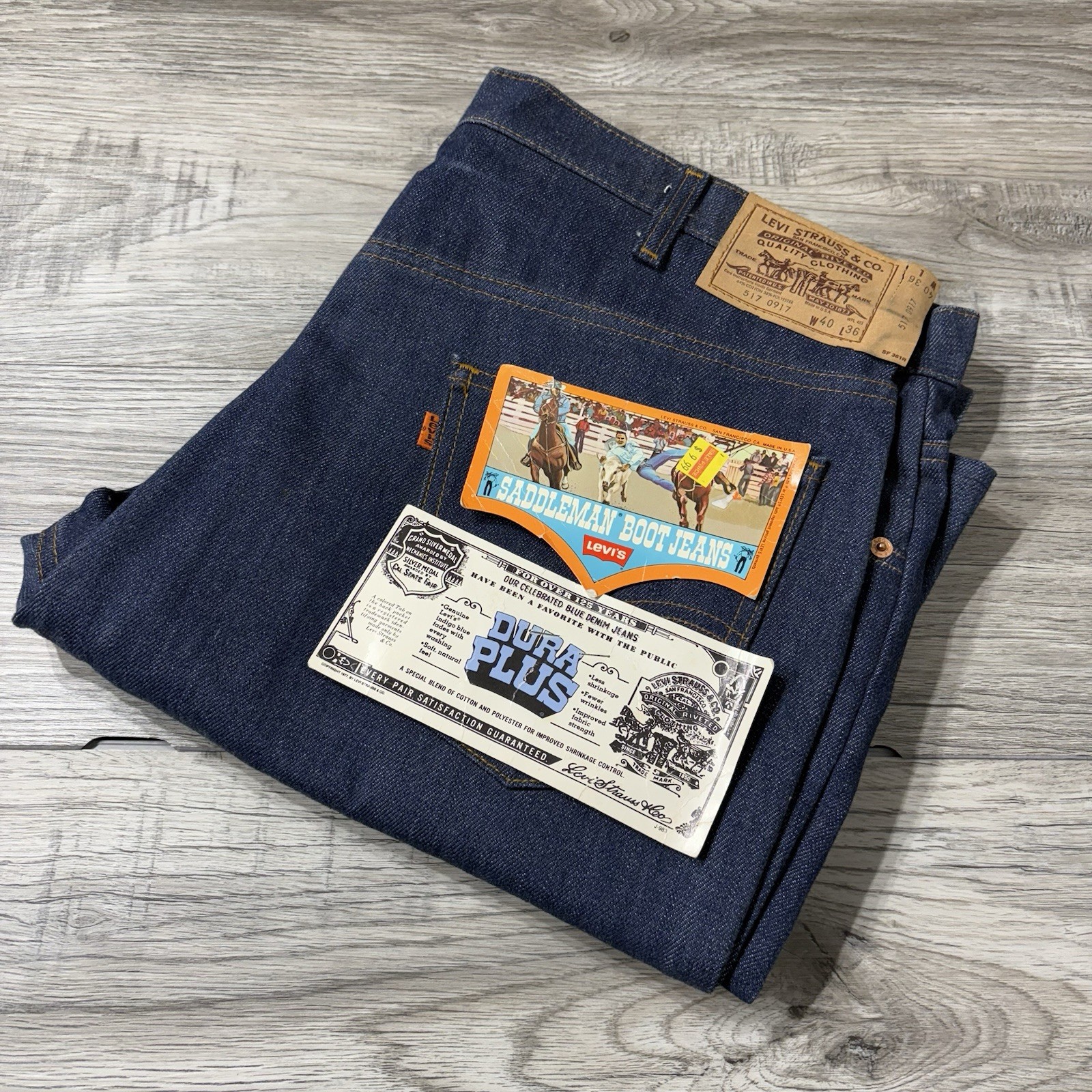 Deadstock Levi’s 517 Vintage 1977 Orange Tabs Jeans Dark Wash Denim 40x36