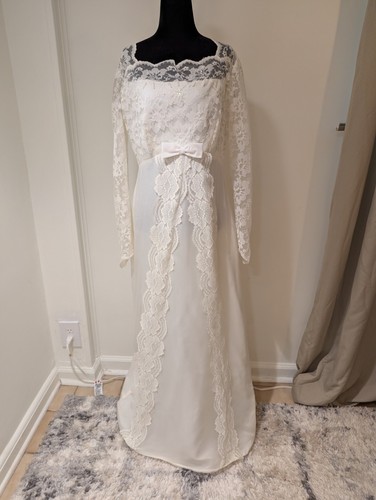 Vintage 1960s ILGWU Union Made Off White Wedding Dress Lace Pearl Sequin Bow