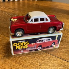 VOITURE DONG FENG RED SEDAN CAR TIN FRICTION TOY MIB CHINA  6"