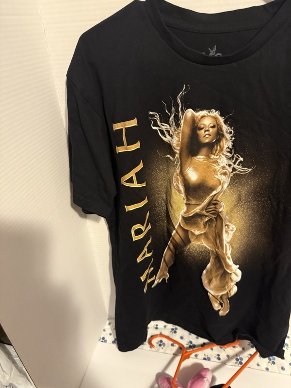 Mariah T-shirt