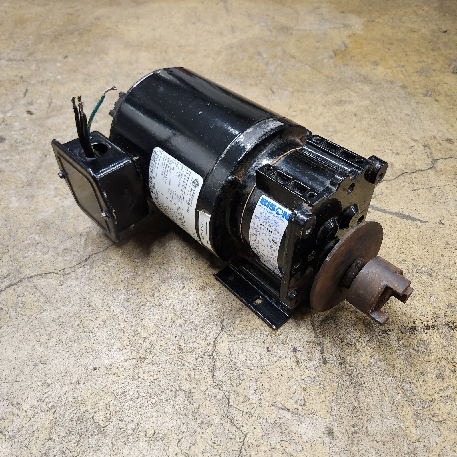 Hobart C44a Commercial Dishwasher Conveyor Drive Motor OEM Part 437044-00001