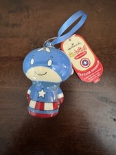 HALLMARK ITTY BITTYS CHRISTMAS TREE ORNAMENTS MARVEL CAPTAIN AMERICA - NEW