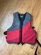 NRS Crew Youth PFD Type III weight 50-90 lbs