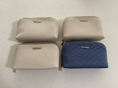 BRAND NEW LOT OF 4 MISSONI AMENITY BAG EXCLUSIVE FROM DELTA ONE UNOPENED
