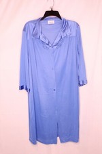 VTG VANITY FAIR BLUE FLORAL ACCENT V-NECK LONG SLEEVE BUTTON UP ROBE SZ L N921