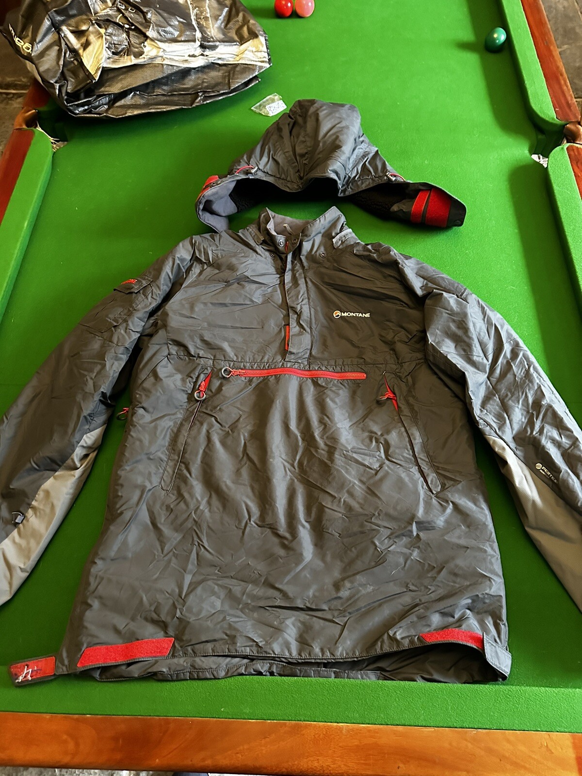 Montane Men’s Extreme Smock Pertex Quantum Fabric Jacket Size large