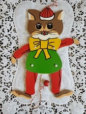 Vintage Wood Kitty Cat Jumping Jack Pull String Toy Japan