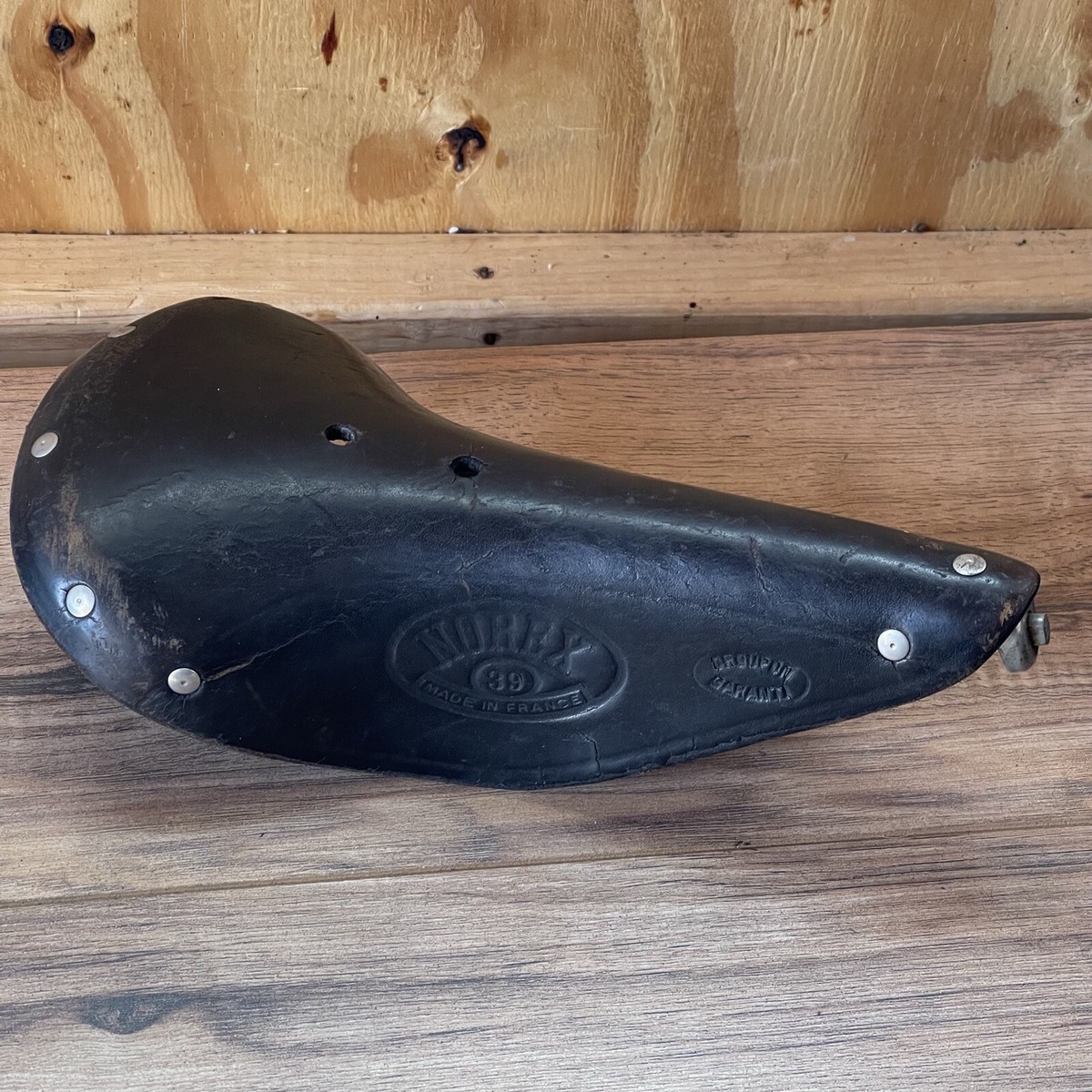 Selle Cuir Vélo Vintage NOREX – Bicycle Leather Saddle – Occasion