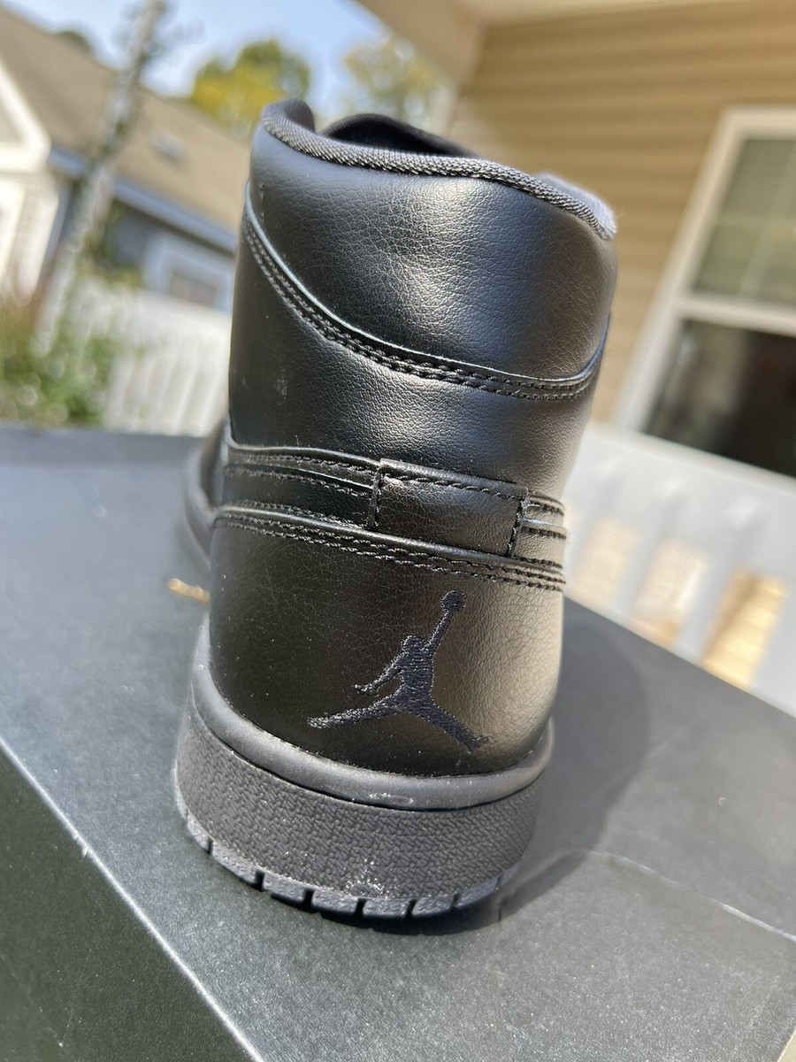 Nike AIR JORDAN 1 MID 9.5 ブラック ジョーダン Men's Size 9.5 Nike Air Jordan 1 Mid Shoes Black Metallic