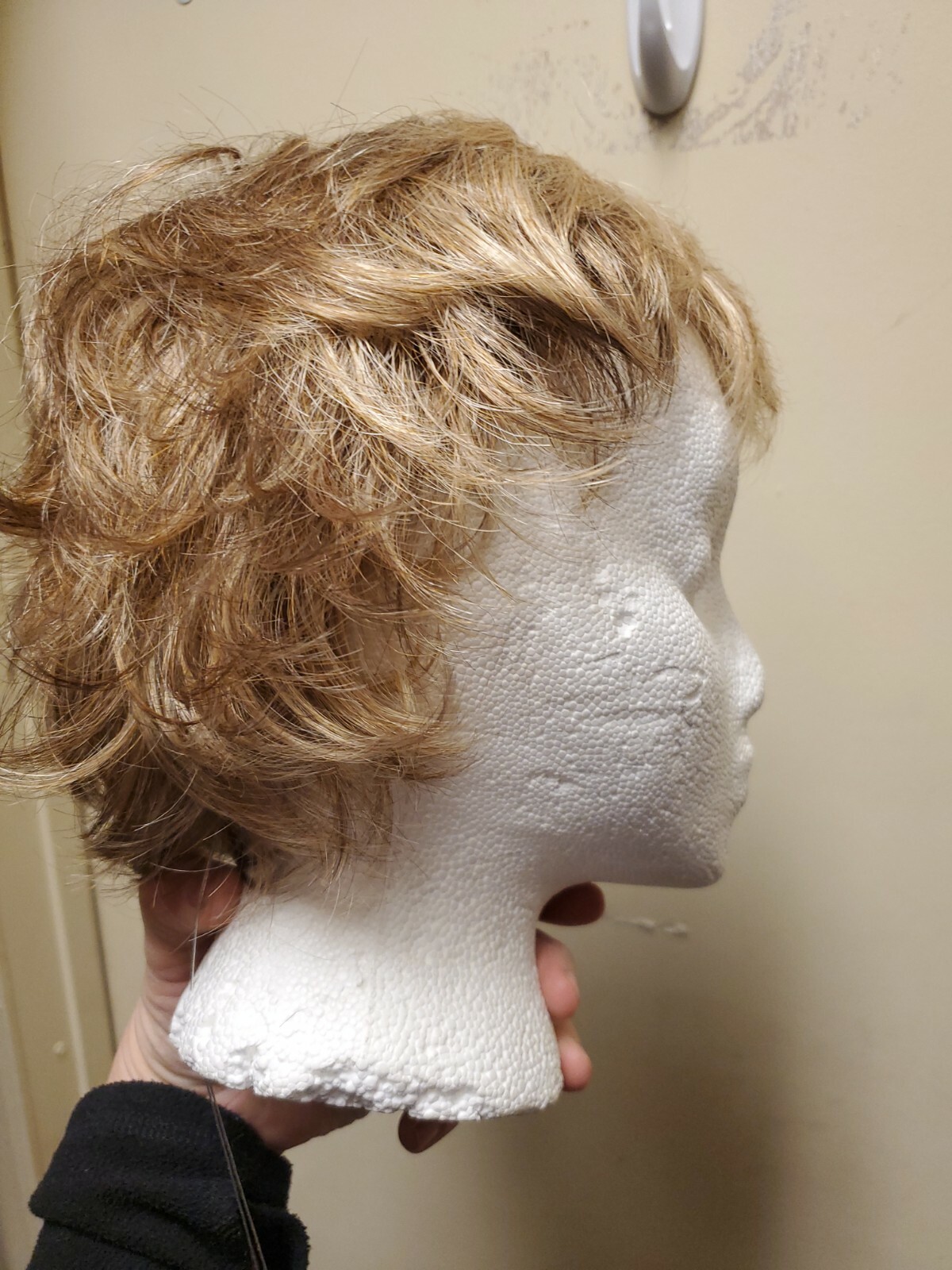 Picture 3 of 6