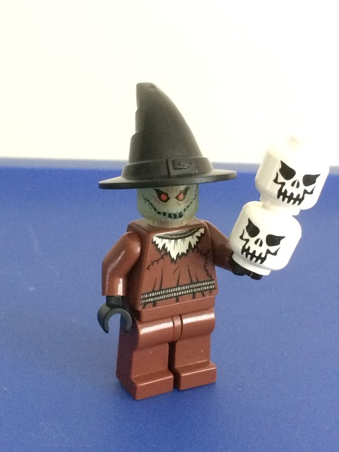 lego scarecrow