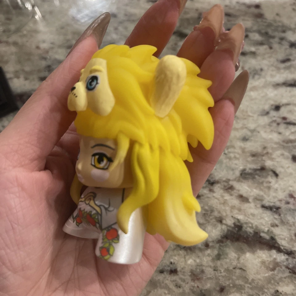 Виниловая фигурка Kidrobot Arcane Divination The Lost Cards Strength Dunny новая - Изображение 4 из 4