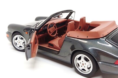 ミニカー 1/18 Porsche 911 Carrera Cabriolet AUTOart 1:18 scale Porsche 911 Carrera Cabriolet/Cabrio
