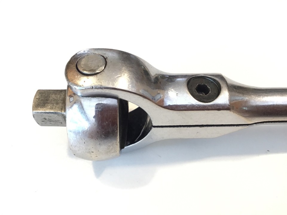 Snap On Tools 3/8” Drive Round Swivel Head Ratchet with BLACK Hard