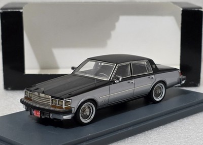 NEO　ネオ　ミニカー 1/43 Cadillac Seville WOW Cadillac Seville Elegante MKI 1976 Silver Black 1:43 Neo 43495