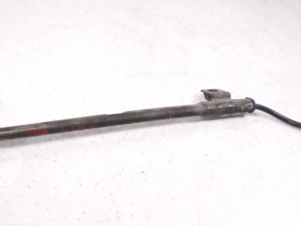 2002 - 2007 斯巴鲁 Impreza 后轮 Abs 防制动传感器 27540Fe050 — 第 4/4 张图片