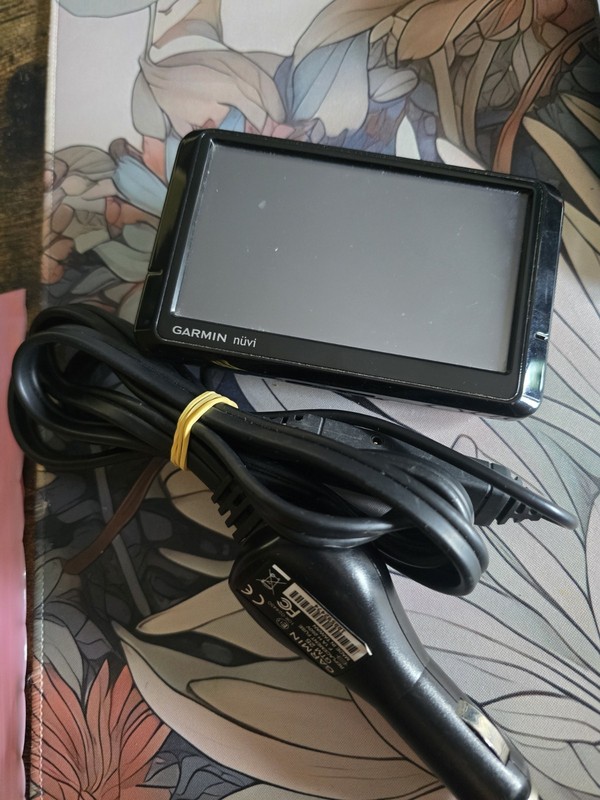 Working Garmin Nuvi 265W In Vehicle GPS Navigation Unit