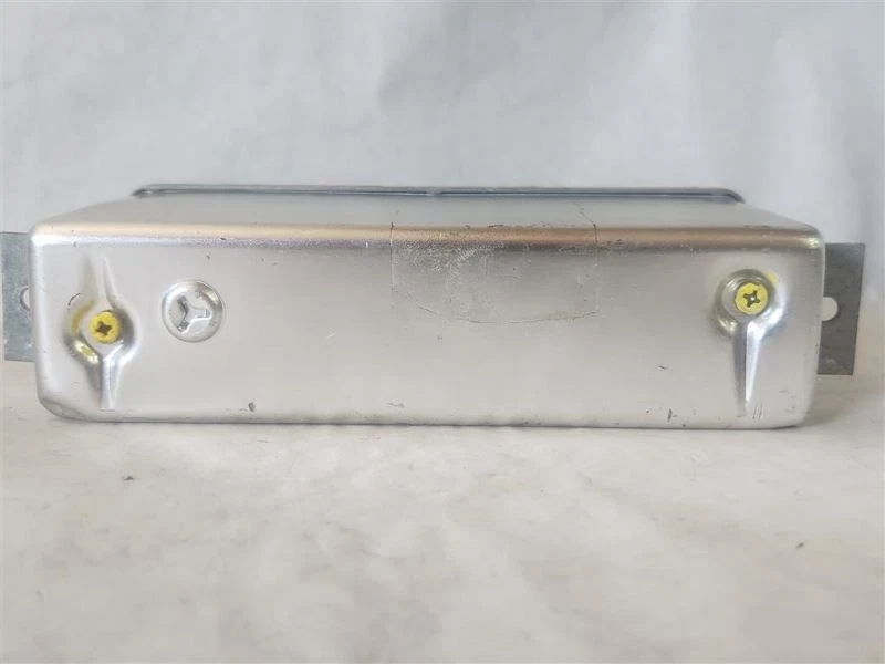 Chassis ECM ABS Thru 4/94 Fits 92-94 BMW 525i 3793834 - Image 3 of 4