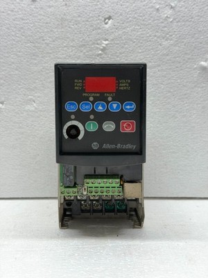Allen Bradley 22A-D4P0N104 PowerFlex 4 2PS (Defekt)