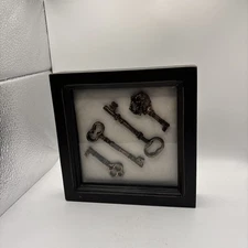 creative co-op Home Decor Wood frame With key 6" X 6" X 1.5".