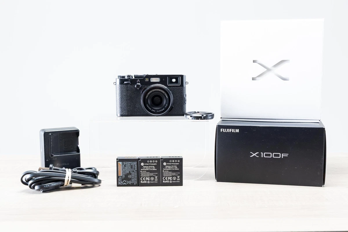 Цифровые фотоаппараты Fujifilm X100F - огромный выбор по лучшим