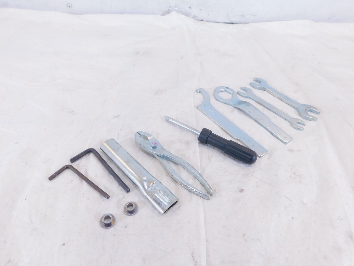2013-2017 Kawasaki Ninja 300 EX300 Owners Tools Wrenches Repair
