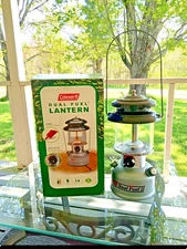 Coleman Dual Fuel 2 Mantle Lantern 285-700 in original box.  