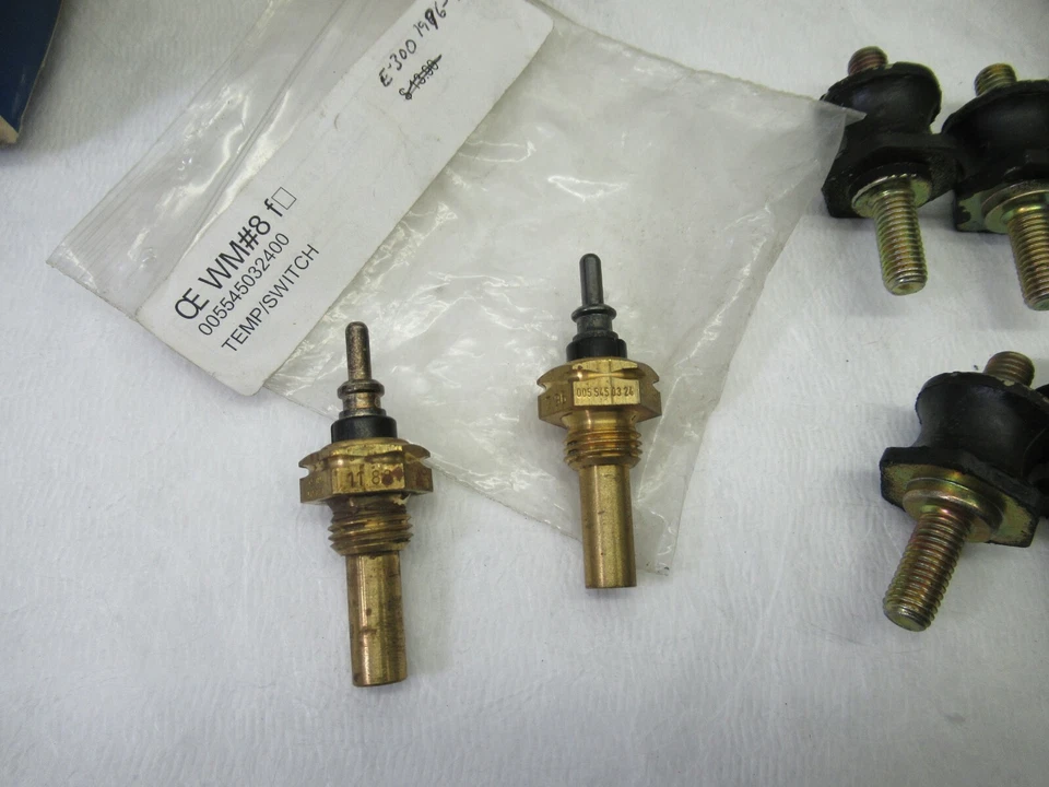 Vintage Mercedes E300 Diesel Coolant Temperature Sensor, 005 545 03 24 - Image 2 of 4