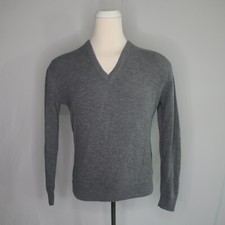 VTG 80 Jantzen Solid Gray V Neck Sweater Soft Preppy Grandpa Dad Mens M USA Made