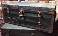 CASSA MILITARE IN LEGNO RIVESTITA CON TRIPLA CHIUSURA