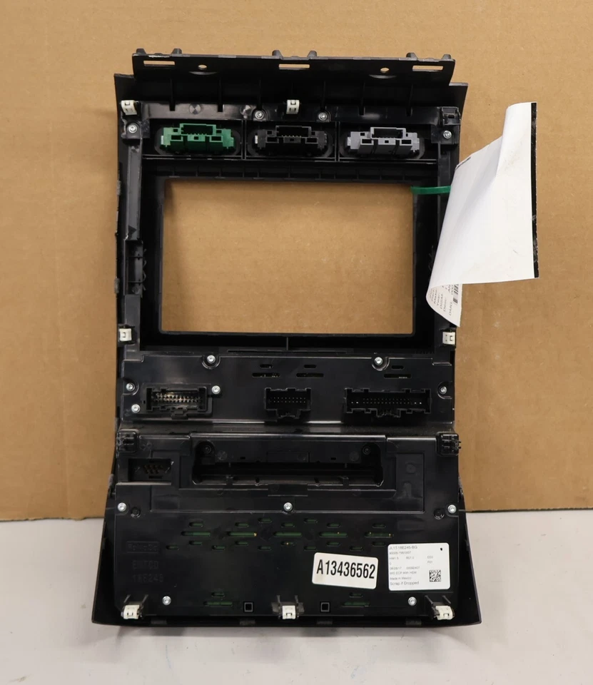 Ford Expedition 2018 panel de control de radio con controles de temperatura OEM Foto 2 de 4