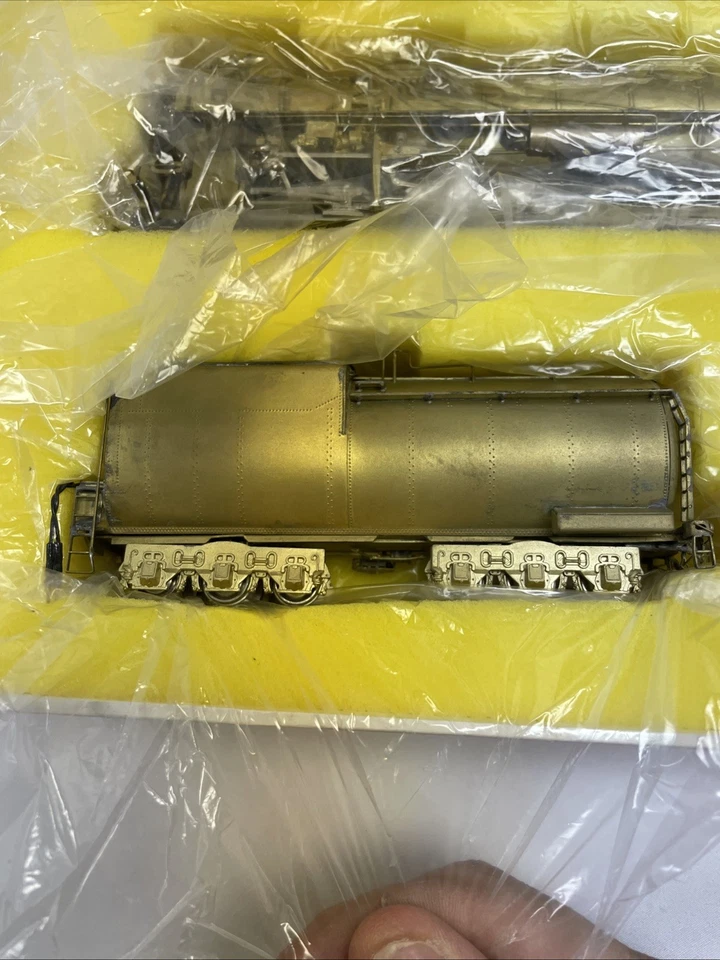 Sunset Models BRASS HO Scale Union Pacific 4-12-2 Steam Locomotive & Tender EX - Image 4 of 4