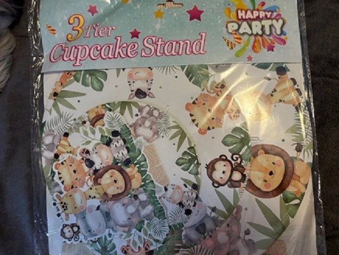 Conjunto enorme decoraciones temáticas baby shower jungla nuevo: pancarta, platos, tazas, servilletas Foto 2 de 4