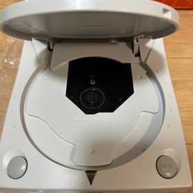 Dreamcast console HKT-3000