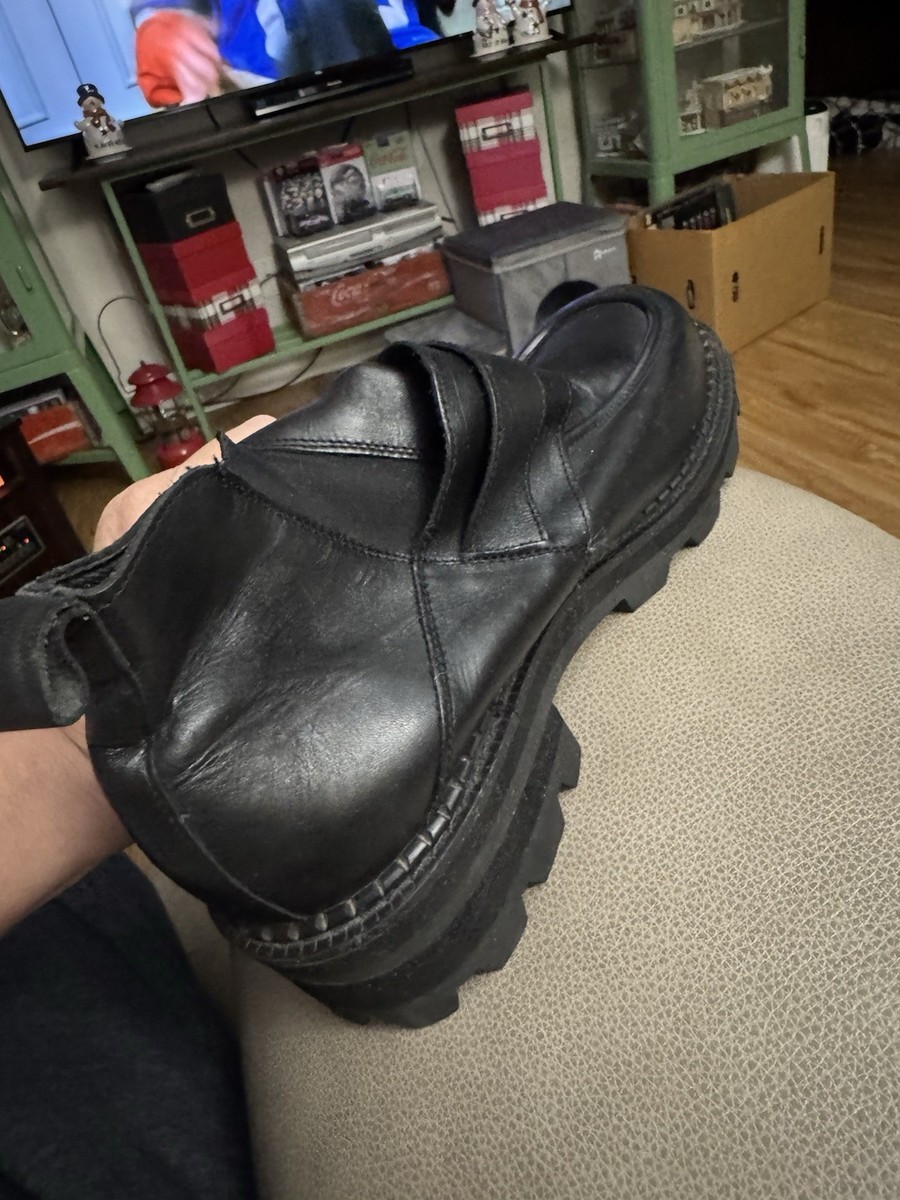 Vintage GBX Street Black Chunky Leather Buckle Boot Shoe  display picture 1