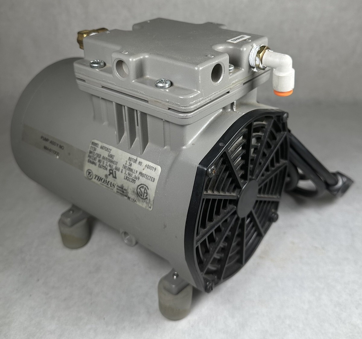 Thomas Industries 607CA22 Vacuum Pump 115V, 3.5A | eBay