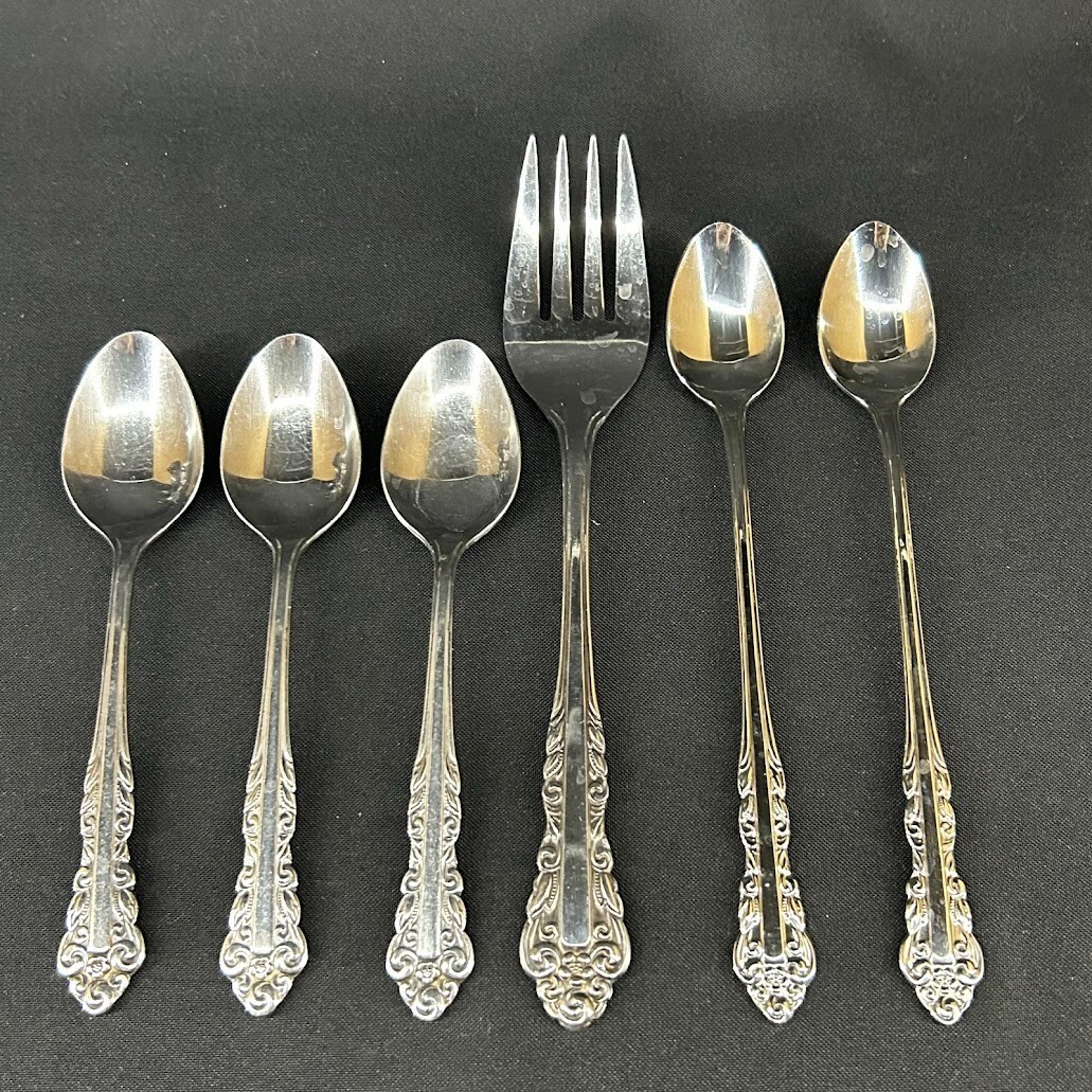 Vintage Oxford Hall Lovely Flatware Set of 6 pieces Fork Teaspoon Iced Tea Spoon