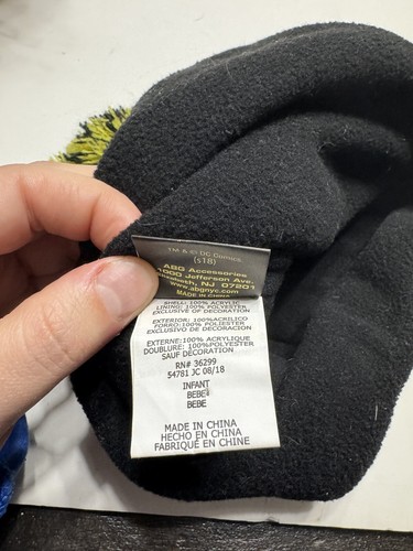 Batman Logo Wool Beanie DC Comics Infant Boys Black/Yellow - Picture 6 of 7