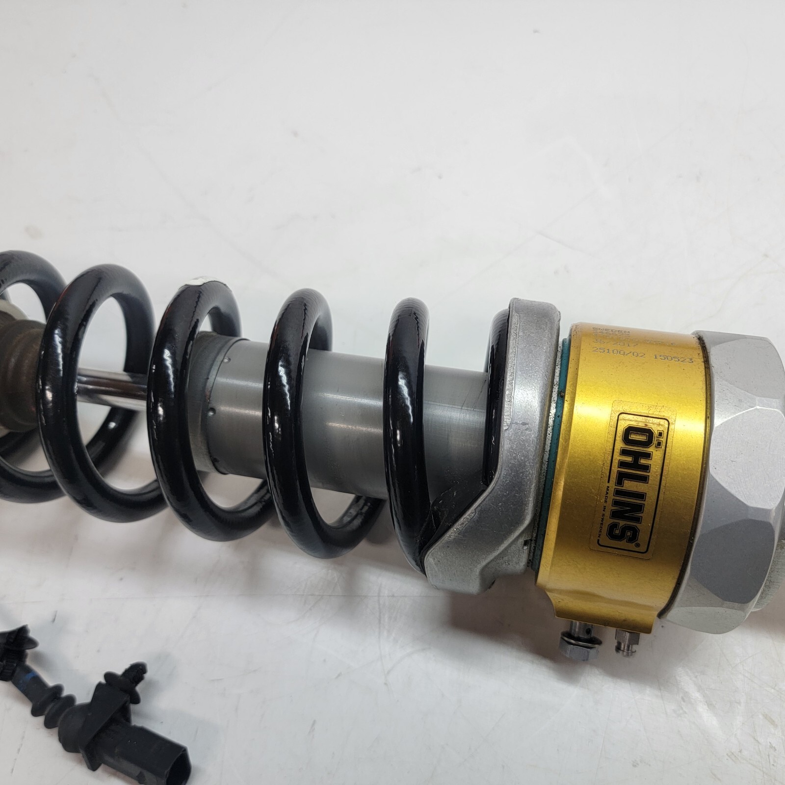 LAMBORGHINI AVENTADOR LP740 S LP750 SV FRONT SHOCK ABSORBER OEM 470412019S