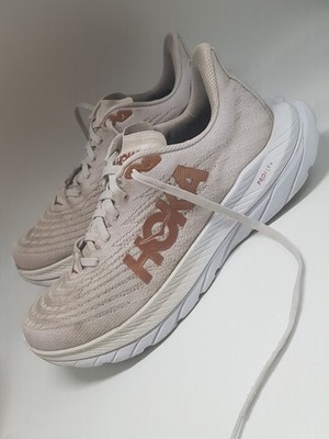Hoka One One W Mach 5 42 